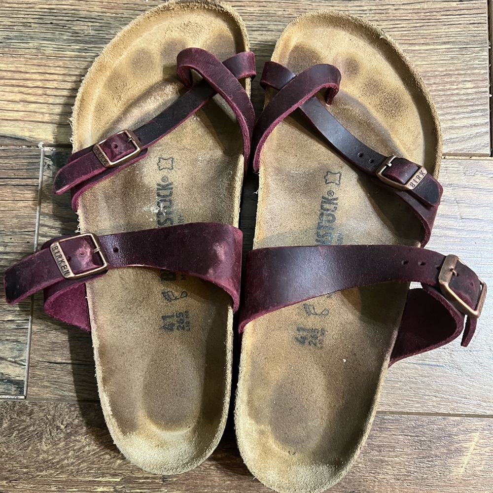 Birkenstock  Mayari  Zinfendel Oiled Leather Sandals